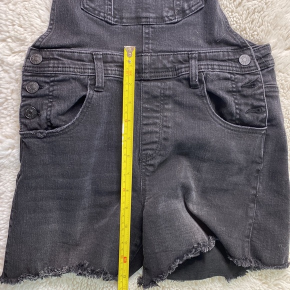 🤩🖤 Black Gothic Shortalls - Picture 4 of 4